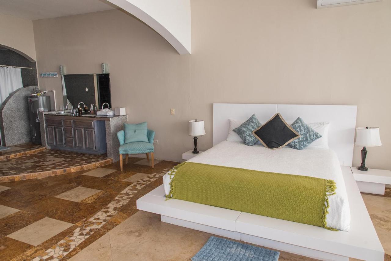 Oceanfront Serenity In Gated Community Near Rosarito Appartement