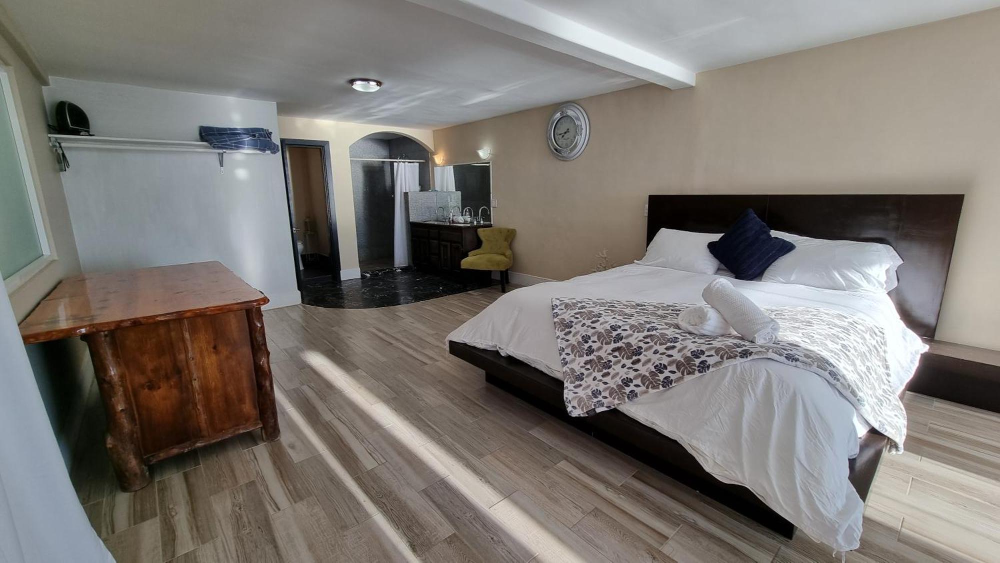 Oceanfront Serenity In Gated Community Near Rosarito Apartment *