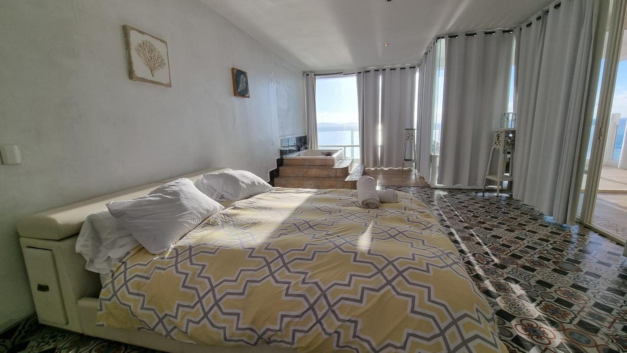 Oceanfront Serenity In Gated Community Near Rosarito Apartment *